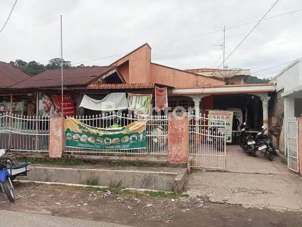 image RUMAH MEWAH DI PUSAT KOTA PADANG (2)