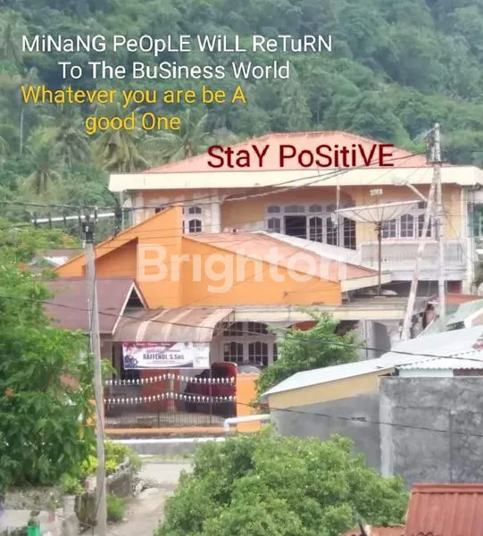 image RUMAH MEWAH DI PUSAT KOTA PADANG (1)