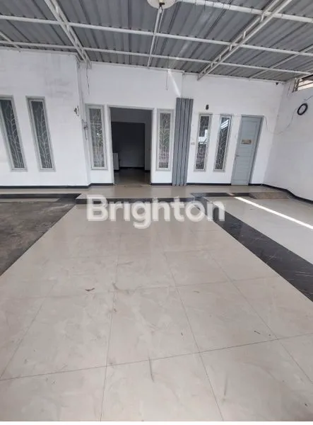 image RUMAH USAHA 2 LANTAI KOTA MOJOKERTO  (1)