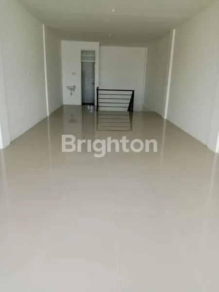 image RUKO SIAP HUNI AREA PELABUHAN  (5)