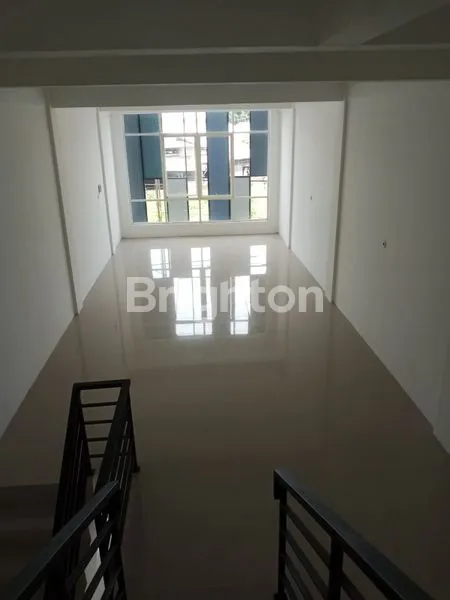 image RUKO SIAP HUNI AREA PELABUHAN  (4)