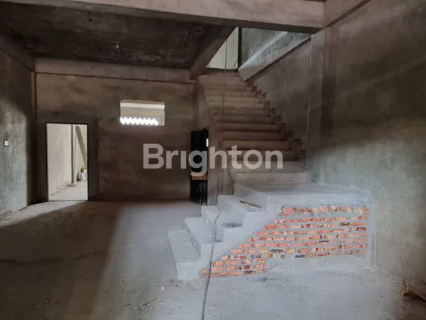 image RUKO DIJUAL 3 LANTAI (4)