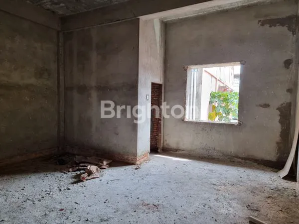 image RUKO DIJUAL 3 LANTAI (6)