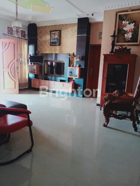 image RUMAH STRATEGIS, HUNIAN, KOST DAN TEMPAT USAHA DI KOTA KEDIRI (6)