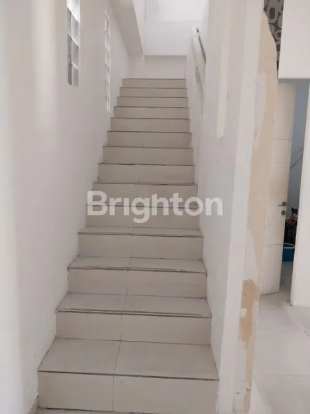 image RUKO LANTAI 3 STRATEGIS DI DENPASAR COCOK UNTUK USAHA (3)