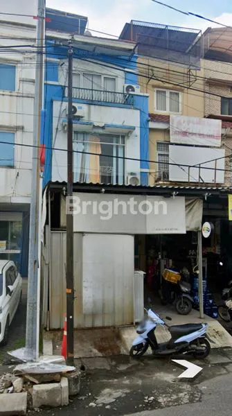 image RUKO 3 LANTAI PENYEWA AKTIF DEPAN SUPERINDO TAMAN PALEM CENGKARENG JAKARTA BARAT (8)