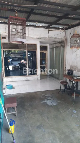 image RUMAH 265M² STRATEGIS DEKAT SIMPANG LIMA SEMARANG. DEKAT DENGAN PARAGON MALL DAN DP MALL. JUGA COCOK  UNTUK TEMPAT USAHA MAUPUN TEMPAT TINGGAL KARENA BERADA DI JALAN PROTOKOL SEMARANG TENGAH (2)