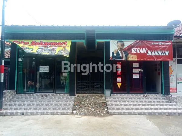 image RUMAH KOST2AN DENGAN 2 TOKO DI JABABEKA CIKARANG (3)