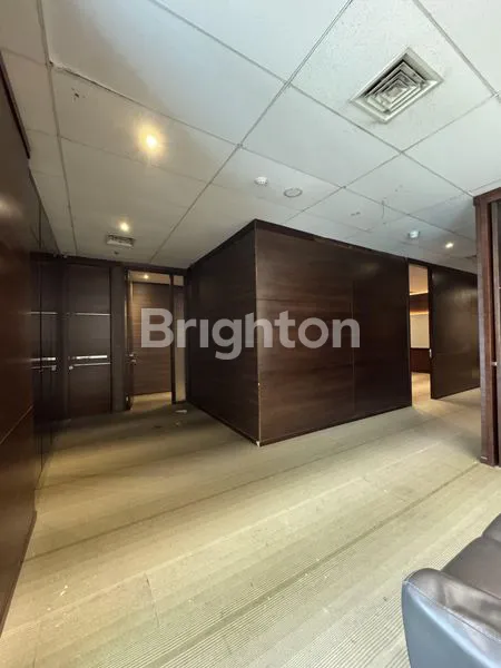 image OFFICE SPACE EQUITY TOWER SCBD JAKARTA SELATAN (7)