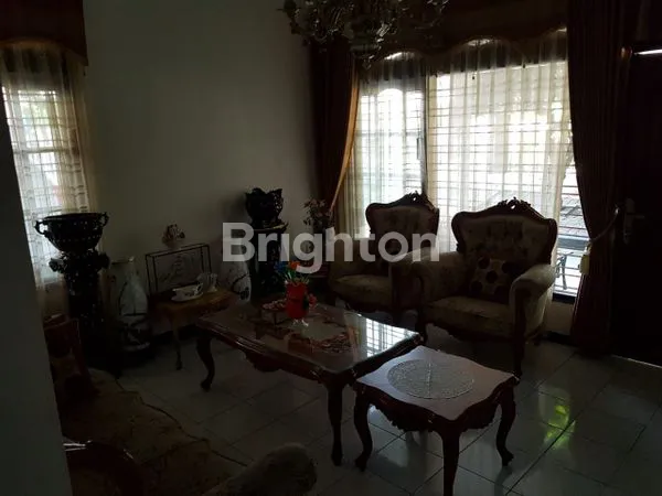 image RUMAH HOOK PINGGIR JALAN COCOK UNTUK KOST” AN (3)