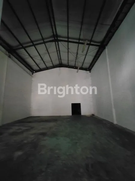 GUDANG + OFFICE DI BIZPOINT CIKUPA TANGERANG