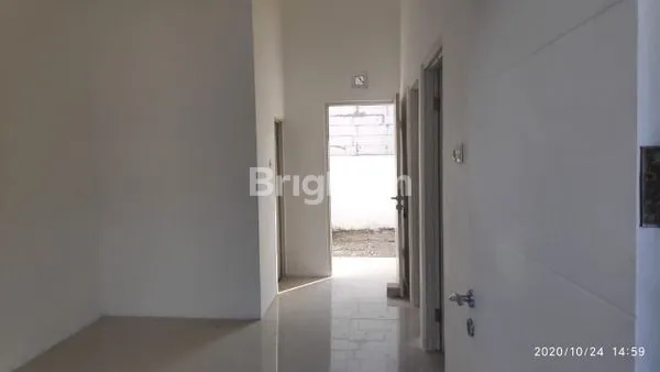 image RUMAH SENTRALAND KOTA BARU DRIYOREJO GRESIK  (4)
