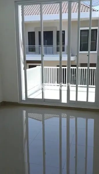 image RUMAH BAGUS, MINIMALIS SIAP HUNI DI PAKUWON CITY (6)