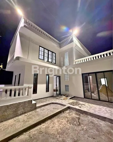 RUMAH SEMI VILLA 3 LANTAI DI GOA GONG JIMBARAN