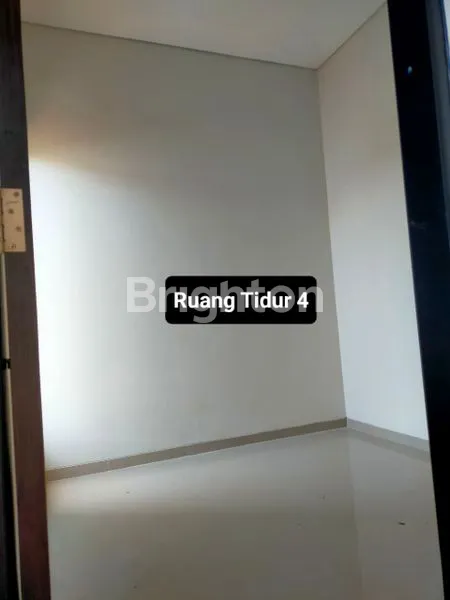 image RUMAH 2 LANTAI MEWAH 4 KT DI KOTA MADIUN (8)