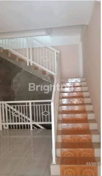 image RUKO  3 1/2  LANTAI  SIAP PAKAI  KARAWACI BENCONGAN  TANGERANG (2)