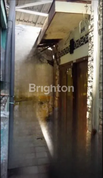 image RUMAH HITUNG TANAH DI PUSAT KOTA SURABAYA (1)