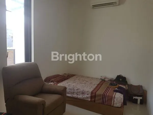 image RUMAH 2 LANTAI SEMI FURNISH MINIMALIS CANTIK TERMURAH  DI ARAYA DAN SELANGKAH MERR (8)