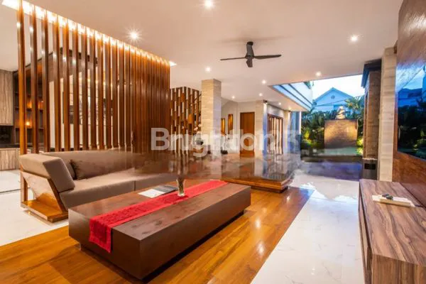 image VILLA PRIBADI MODERN MEWAH JIMBARAN - BALI (4)