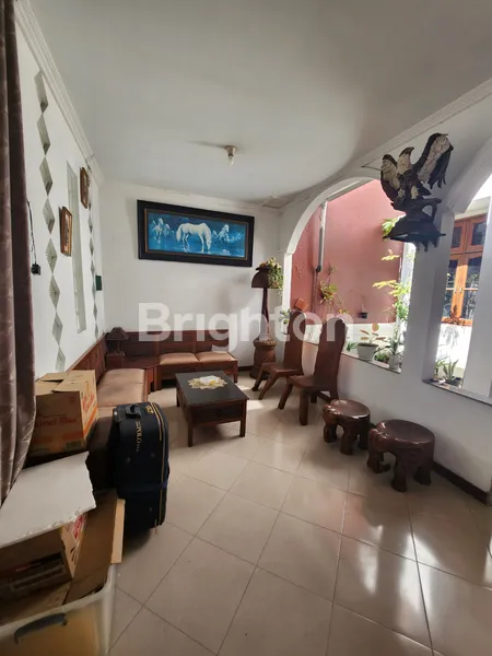 image RUMAH RUMAH 2 LANTAI DI WISMA PERMAI BARAT SURABAYA  (4)