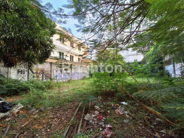 TANAH 800 M² DI PANCORAN JAKARTA SELATAN