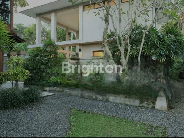 image RUMAH VILLA PRIBADI LUAS MODERN KONTEMPORER UBUD (3)