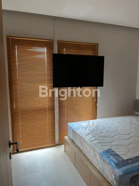 image RUMAH MODERN DI TABEBUYA BSD CITY 2 LANTAI FURNISHED (3)