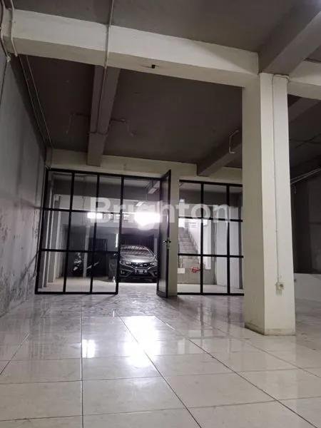 image SEWA RUKO STRATEGIS 2.5 LANTAI DI PUSAT BISNIS SUDIRMAN (2)