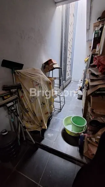 image WISMA PERMAI BARAT DIBELAKANG GALAXY MALL (8)