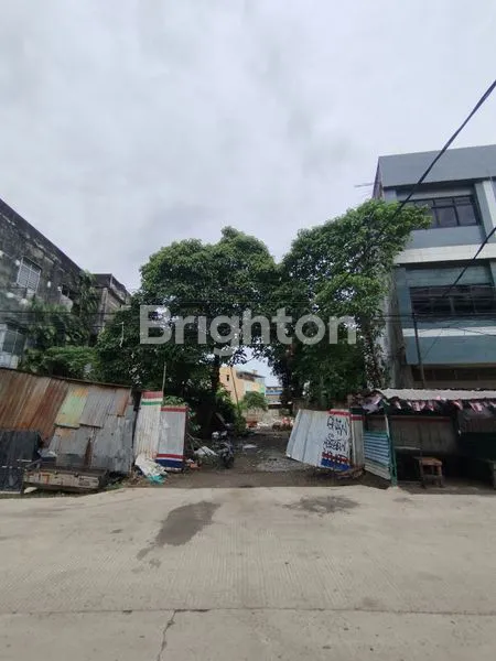 image LOKASI STRATEGIS DEKAT PASAR (6)