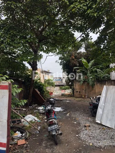 image LOKASI STRATEGIS DEKAT PASAR (8)