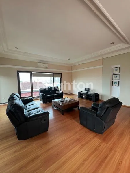 image DIJUAL RUMAH MEWAH BERADA DI PUSAT KOTA BALIKPAPAN (4)