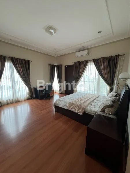 image DIJUAL RUMAH MEWAH BERADA DI PUSAT KOTA BALIKPAPAN (5)