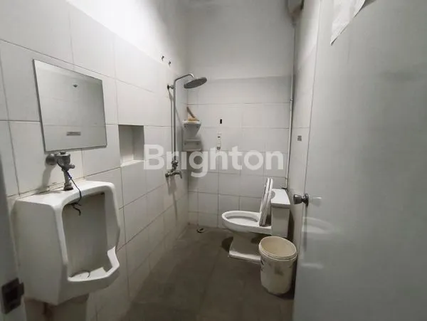 image RUMAH 4 LANTAI SIAP HUNI DI MERUYA SELATAN (3)