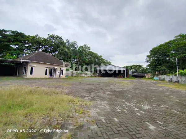 image GUDANG DI BEDALI LAWANG (3)