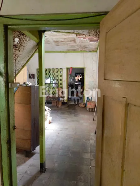 image RUMAH DI POROS JALAN RAYA BANDULAN SUKUN KOTA MALANG (6)