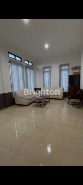 image SEWA / JUAL KANTOR 2 LANTAI STARTEGIS (3)