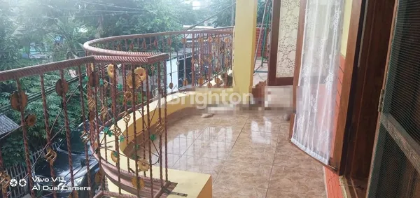 image RUMAH LUAS DUA LANTAI DI KAWASAN STRATEGIS KARAWACI (5)