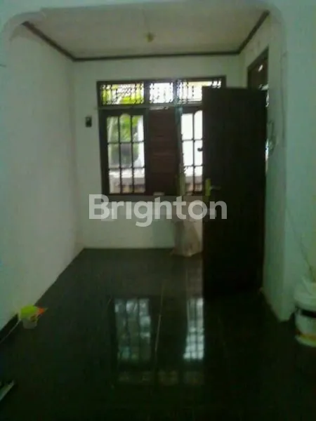 image HUNIAN MINIMALIS DAN STRATEGIS DI SARI BUMI INDAH KARAWACI (3)