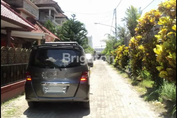 image RUMAH 3 LANTAI, 9 BEDROOM, FULL FURNISHED, STRATEGIS DI GN. SOPUTAN, DENPASAR BARAT (7)