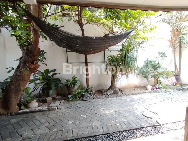 image RUMAH MINIMALIS SIAP HUNI DI BABATAN PRATAMA (6)