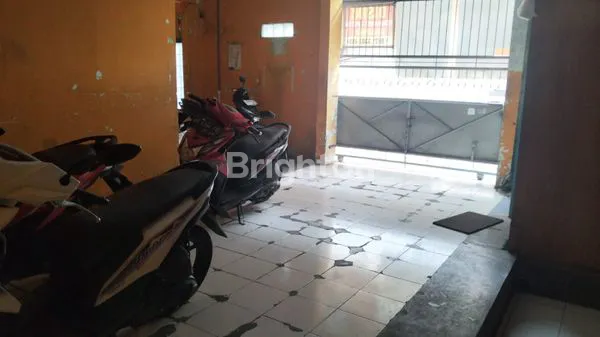 image RUKO HOOK KOS DAN RUMAH 3 IN 1 STRATEGIS PABELAN (3)