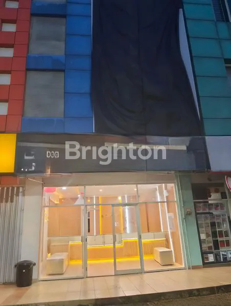 RUKO SIAP PAKAI  3,5 LANTAI DI EAST COAST PAKUWON CITY SURABAYA