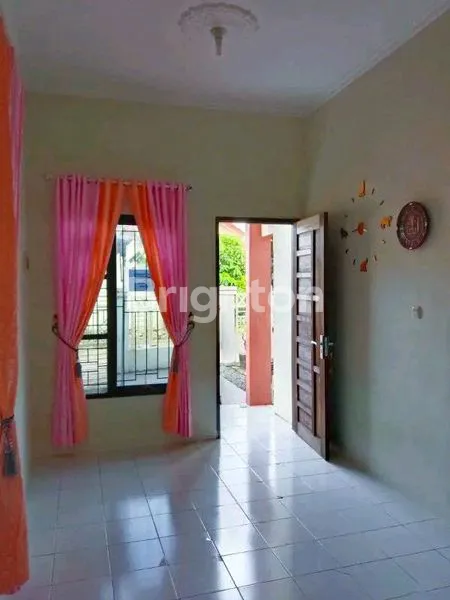 image RUMAH CANTIK SIAP HUNI SAMARINDA HILLS (3)