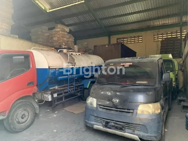image SIAP PAKAI GUDANG EX PABRIK MINYAK GORENG DI DAERAH KENJERAN, DEKAT PAKUWON CITY (3)