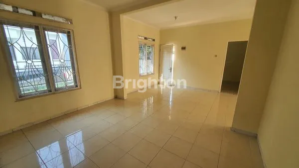image DI JUAL RUMAH LUAS DI PAMOYANAN, 8 MENIT KE STASIUN BATUTULIS, RSUD KOTA BOGOR 10 MENIT, 15 MENIT KE RUMAH SAKIT PMI BOGOR, 10 MENIT KE LIPPO PLAZA EKALOKASARI, 15 MENIT KE BOTANI SQUARE, 15 MENIT KE BTM MALL (7)