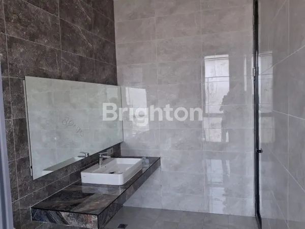 image RUMAH 2 LANTAI, MANYAR JAYA BARU GRESS, MODERN, HIGH QUALITY (7)