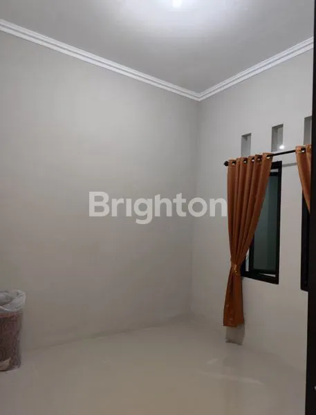 image RUMAH MURAH MERIAH MASIH GRESS BARU RENOVASI AKSES DEKAT PINTU TOL SENTUL CITY (6)