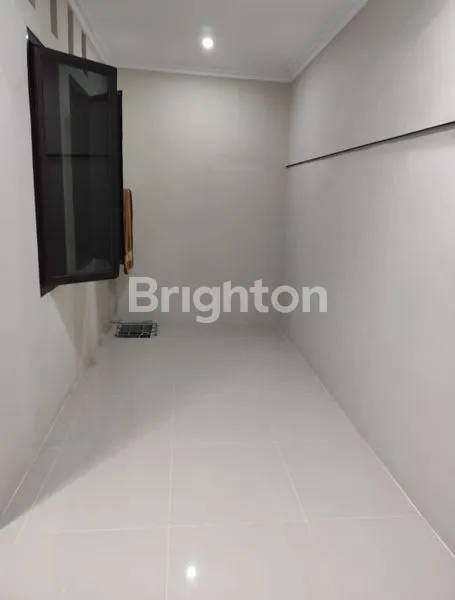 image RUMAH MURAH MERIAH MASIH GRESS BARU RENOVASI AKSES DEKAT PINTU TOL SENTUL CITY (4)