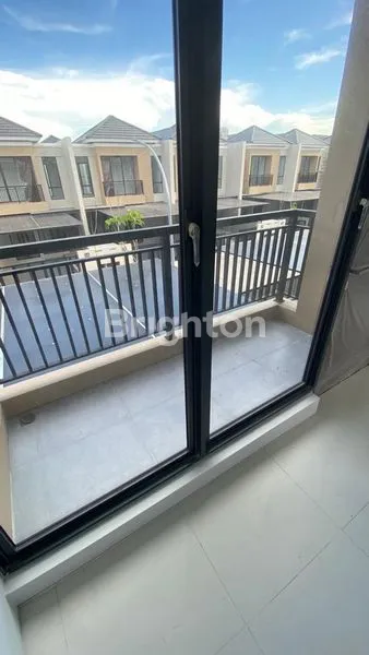 image RUMAH 2 LT MURAH SIAP HUNI PONDOK CANDRA DEKAT CLUB HOUSE DAN TOLL JUANDA SERTA PETRA ACYTIA DAN RAYA MERR DAN POLTEK PELAYARAN SERTA UINSA (7)